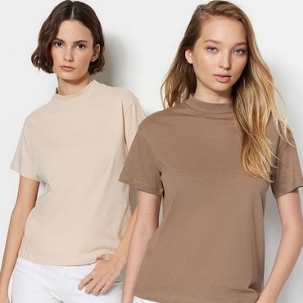 ASOS. Daisy T-shirt In Tan. Size Small.
